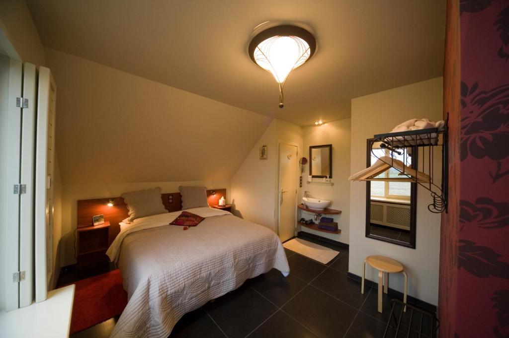 B&B Artiriacumhoeve Zedelgem Zimmer foto